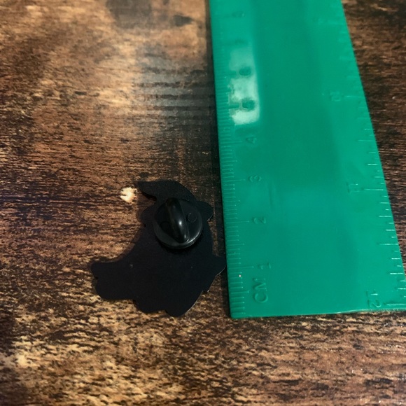 NIP GHOST WITH WITCH HAT PIN - Picture 3 of 3